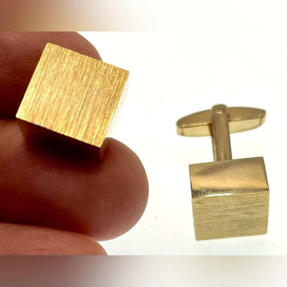 3 for $30 Vintage Sarah Coventry Daytona 500 Cufflinks Gold Tone Cubed